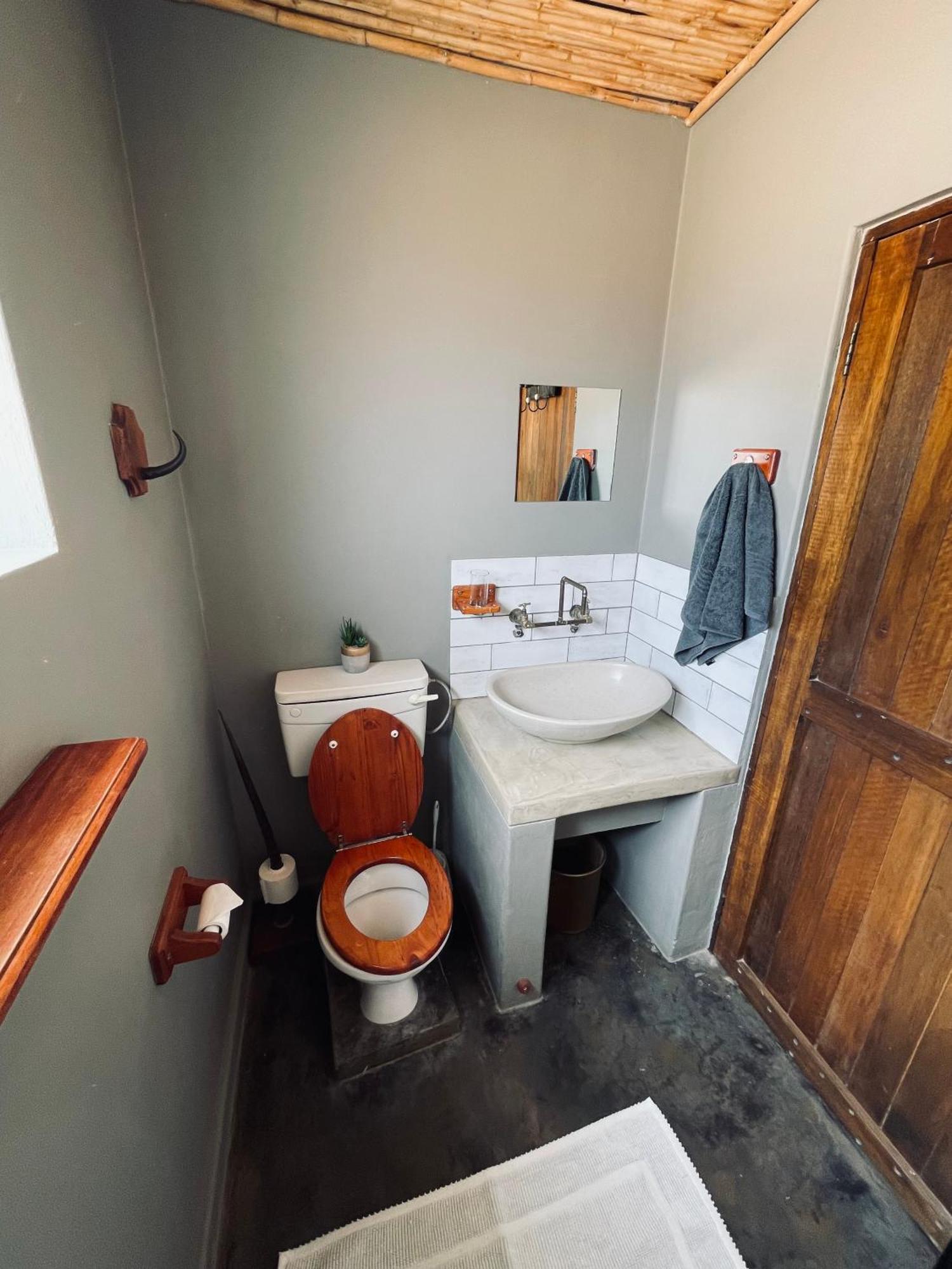 Вилла Loch Maree Guest Farm & Field Camp Askham Экстерьер фото